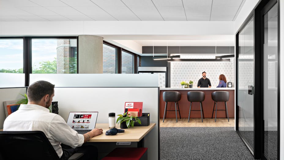 NA, Ace Hardware Corporate Headquarters, Office, CBRE Design Collective, Artic, Stone Wool Ceilings, Chicago Metallic 4600 Ultraline, Suspension Grid