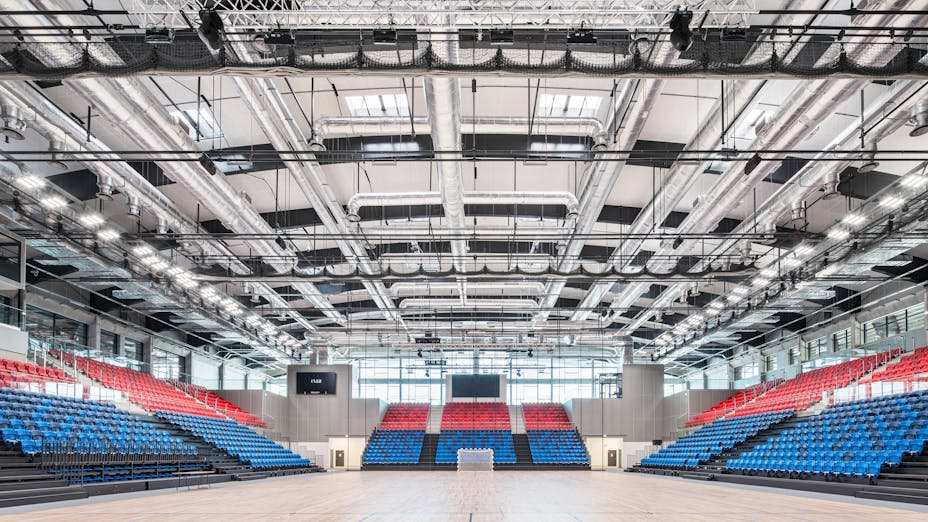 Arena in Mosir sports centre in Puławy Poland with Rockfon Samson and Rockfon VertiQ