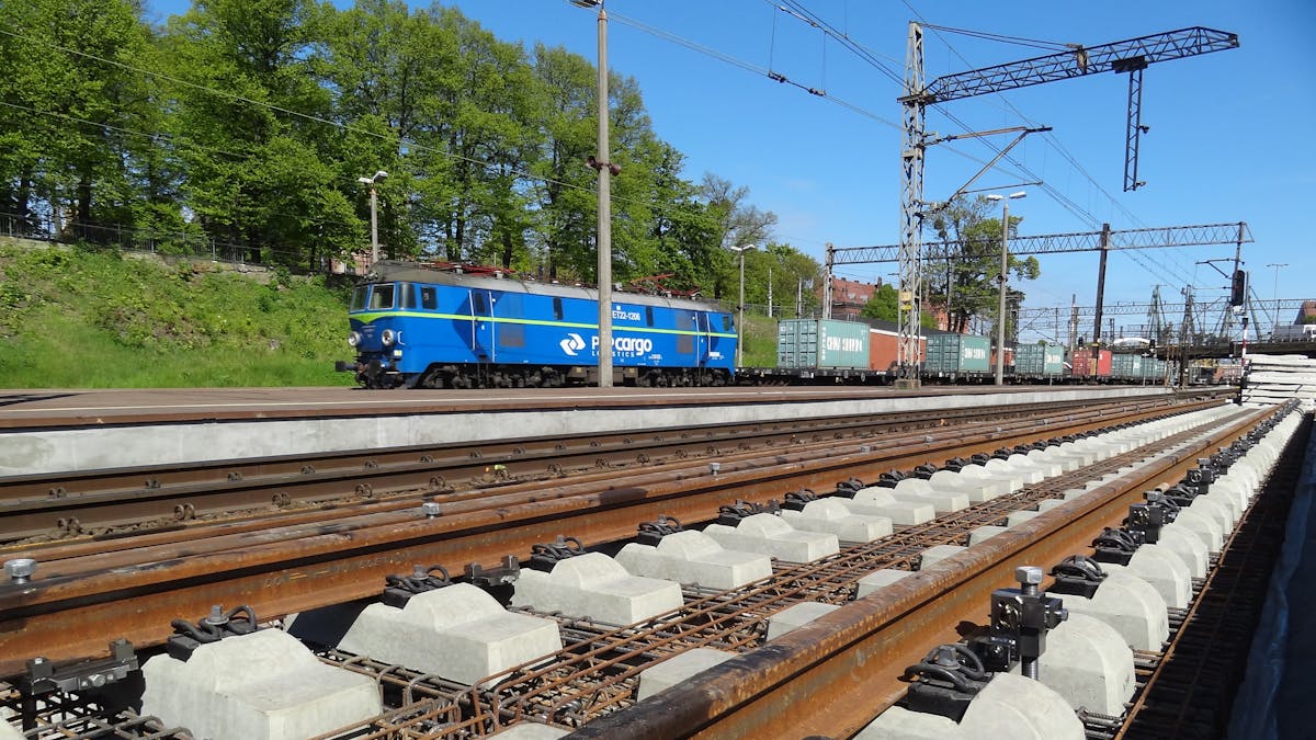 case study, Gdansk SKM Line, passenger, transport, railway station, Poland, tracks, rockdelta, lapinus