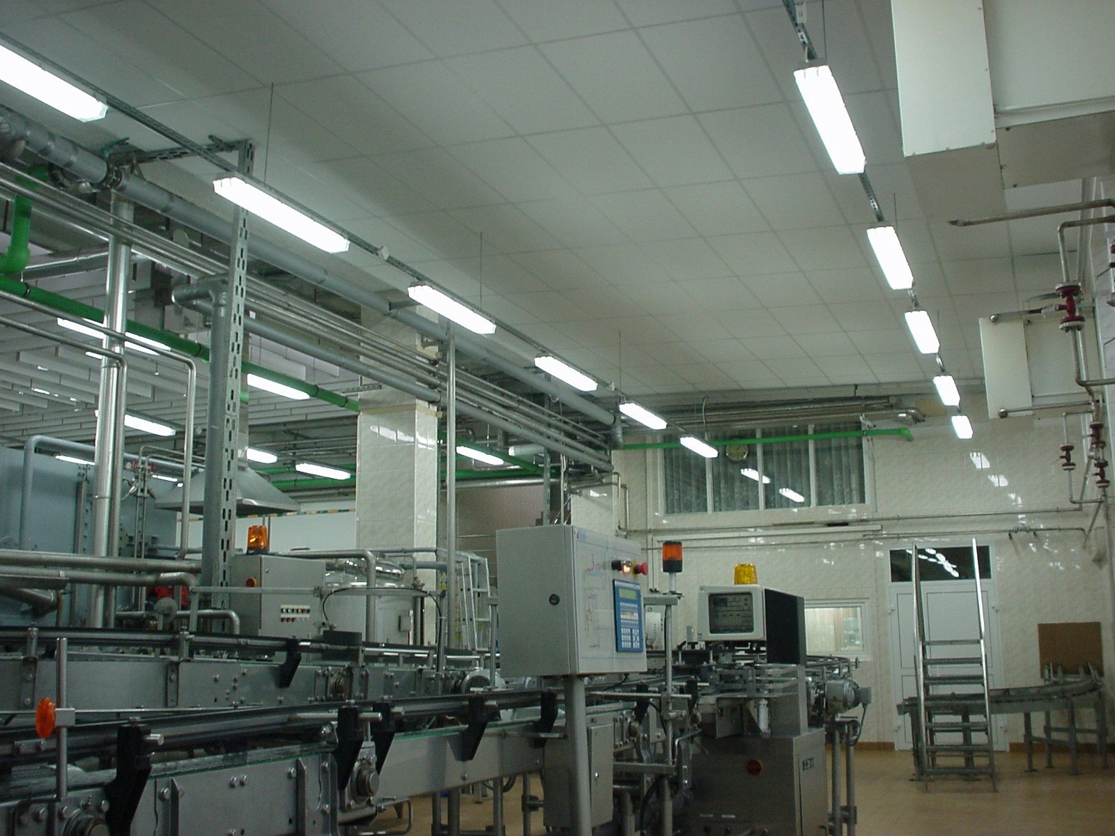 Fibral A-edge 1200x600 Opal Baffle 1200x450 Industrial Industry ROCKFON