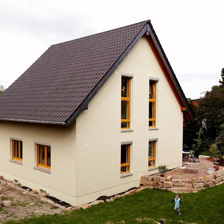 building, house, home, single family house, single family home, single-family house, single-family home, reference, etics, pitched roof, refurbishment, renovation, oberhausen, germany