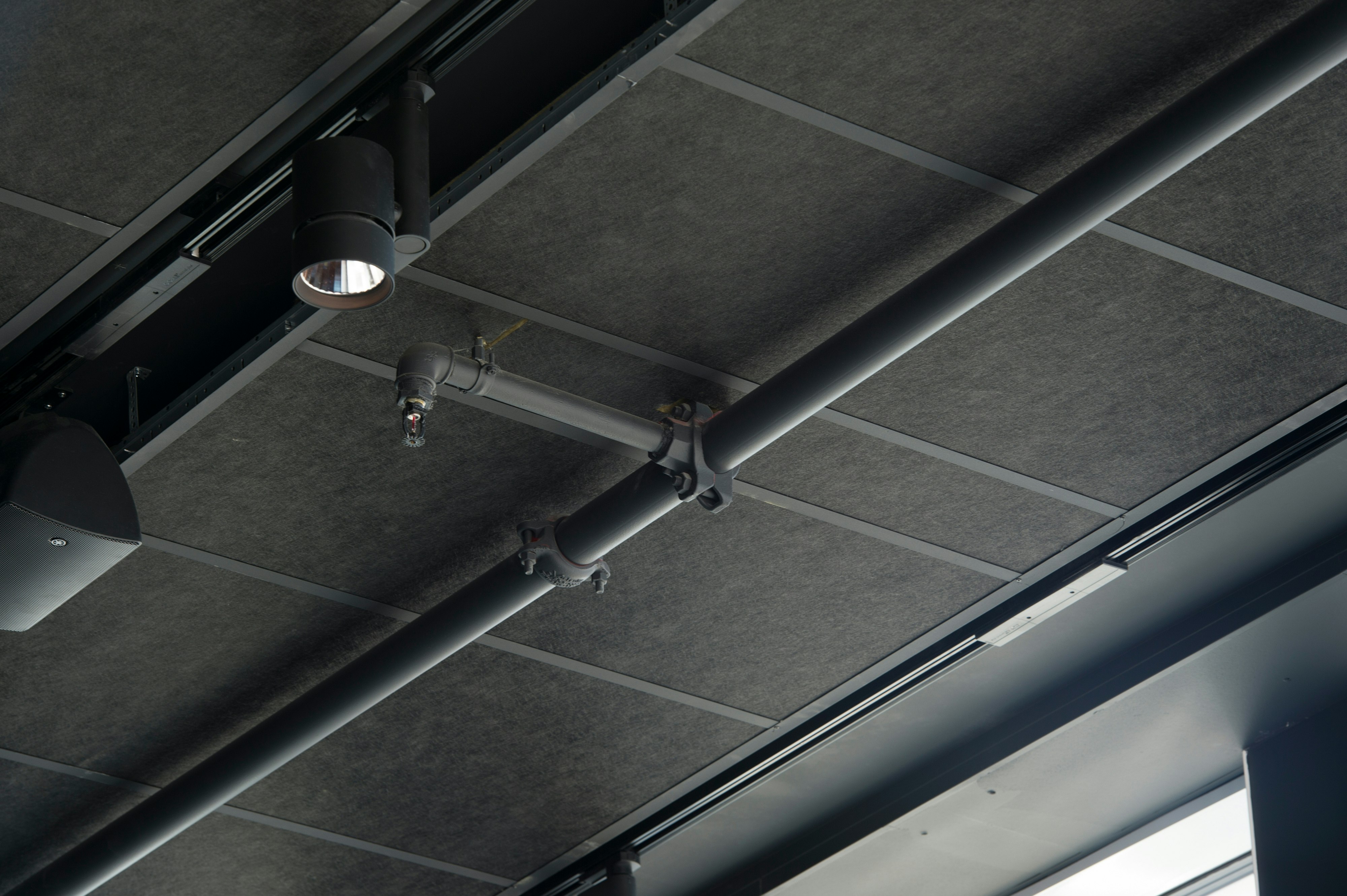 Malmö Live, Koral, Sonar (A, E, X) Sonar Act (a,B,C), Color-all charc,
Hygienic, Samson, VertiQ, Industrial Black, Opal, Chicago Metallic T24 2890,