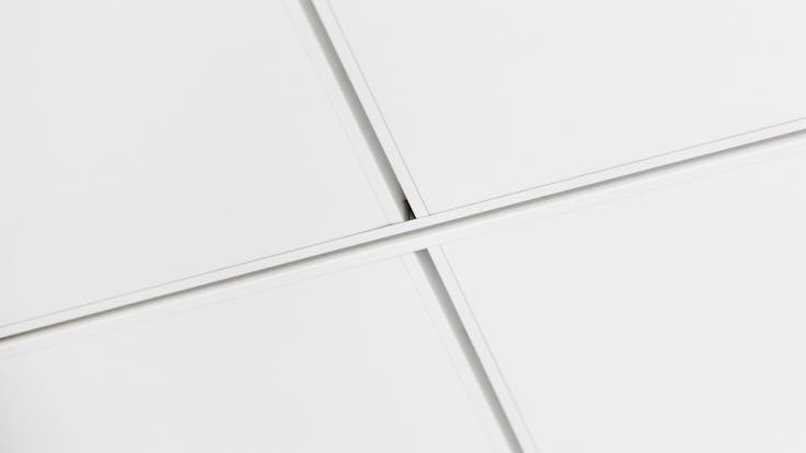 Parafon Buller Solid Wall Ceiling in colour white at Almby High School Sports Hall in Örebro, Sweden