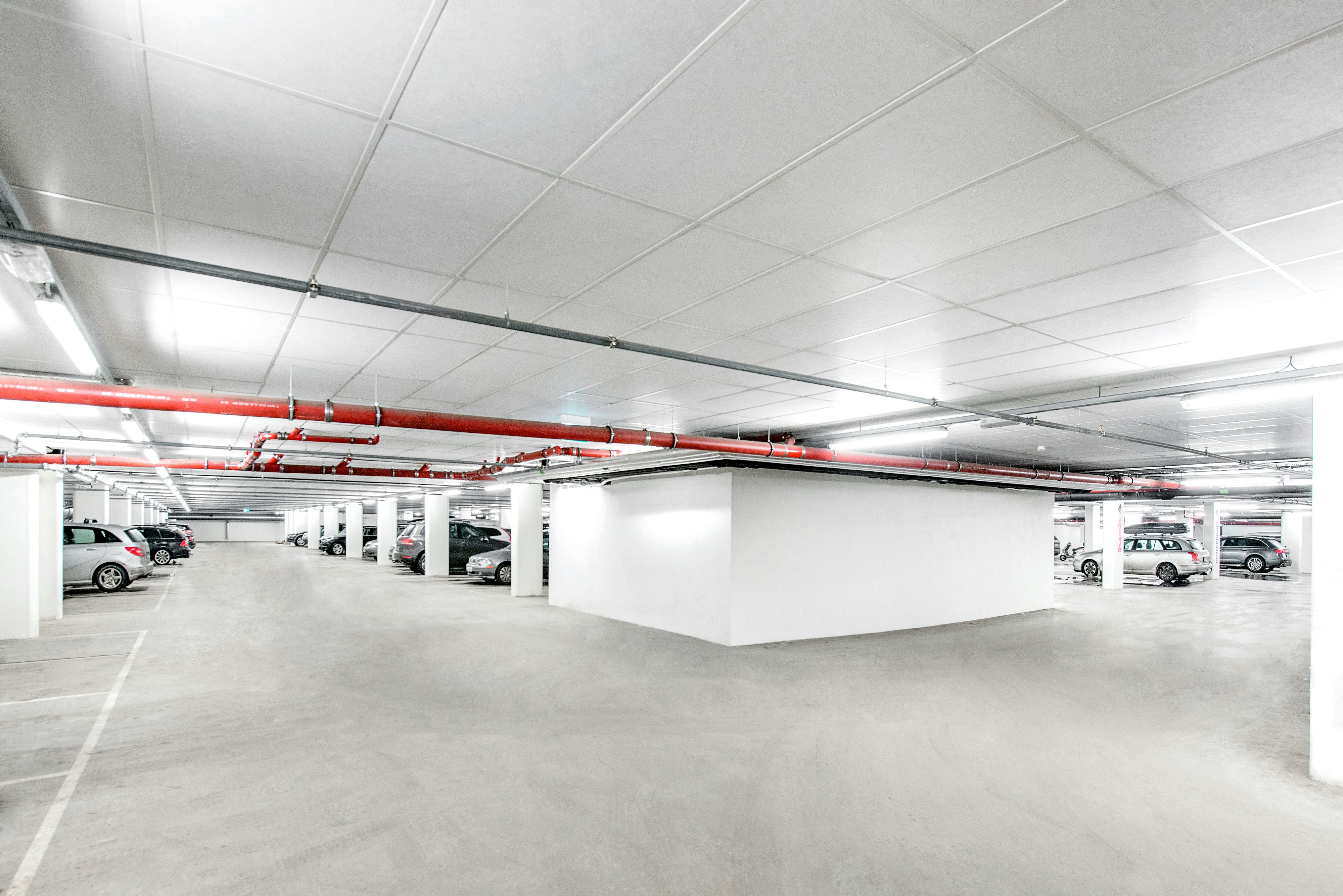 Scandic Kristiansand Bystranda, Norway, Kristiansand, Asplan Viak, Krog og Tjader, Kruse and BRG, Aquarama Hoteleiendom, Bico Bygg og Innredninger, Erik Burås, CMC 2800, Rockfon System T24 A/E, Industrial opal, Opal, 1200 x 600, A-edge