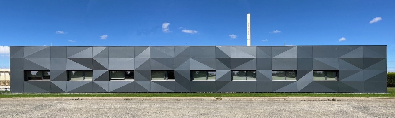 EN: New Caparroso Offices. Energy Efficiency. Caparroso factory. Navarra
ES: Inauguración oficinas de caparroso, navarra. Nuevas oficinas eficientes de Caparroso, Navarra