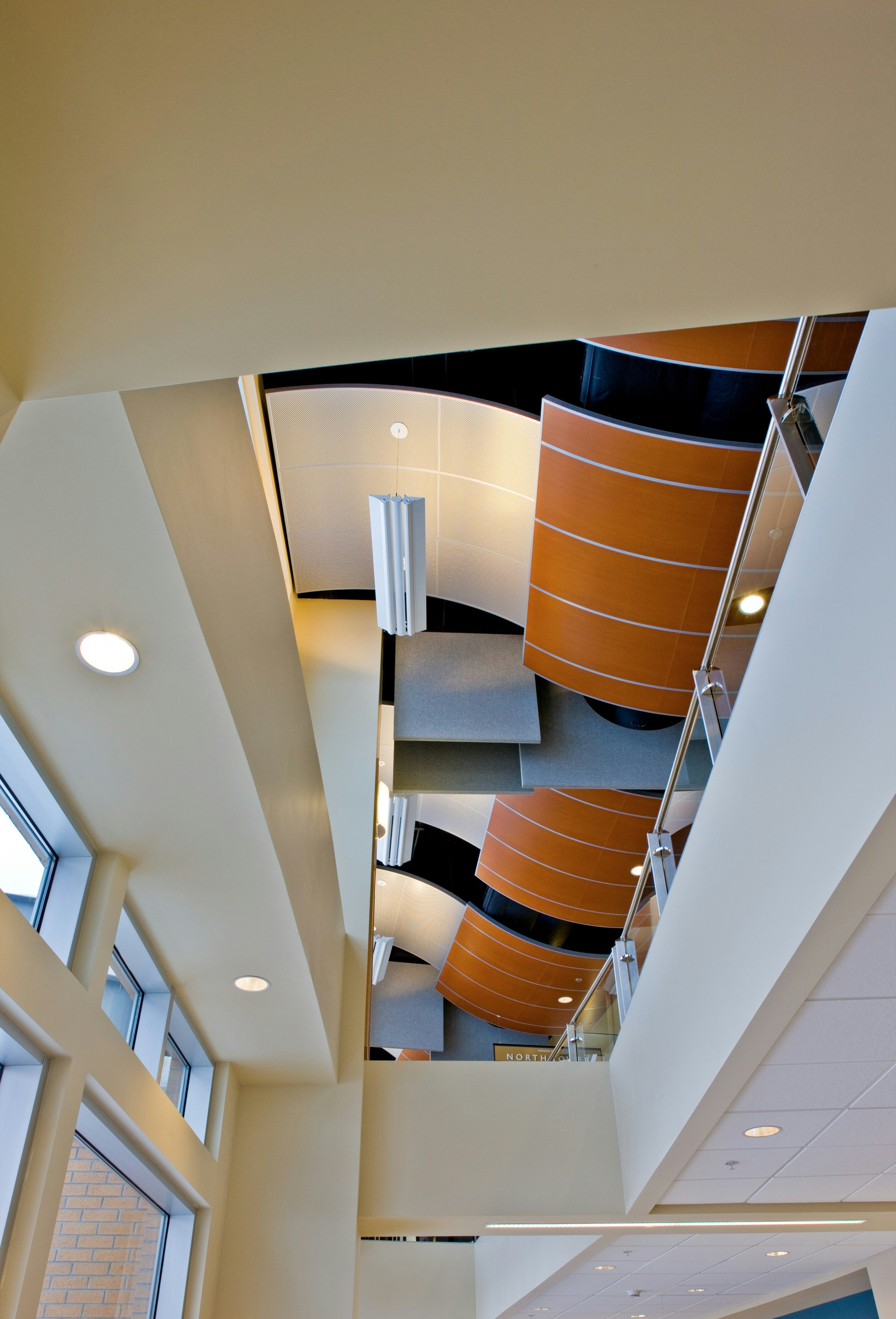 CurvGrid, Metalwood Finish, Planostile Snap-in Panels, Just Rite Acoustics, CTA Architects & Engineers, L'Heureux Page Werner PC Architects, Benefis Healthcare Heart Institute Patient Tower, J K Lawrence Photography, Interior - Originally uploaded January 25, 2010 (by deleted user) - PIM