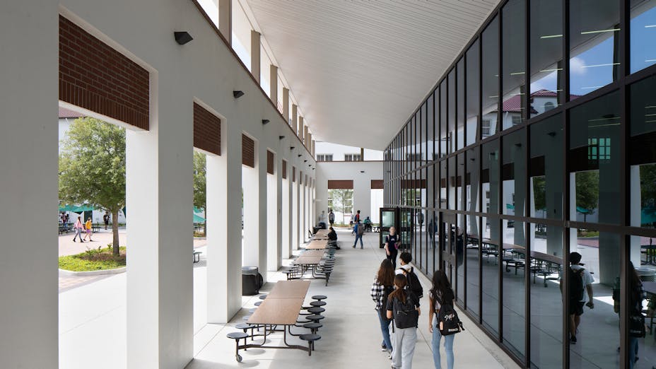 NA, St. Petersburg High School (SPHS), Education, Renovation and expansion – architect/interior designer: Rowe Architects Incorporated, ENERGY STAR® certification, Planar, Metal Ceiling