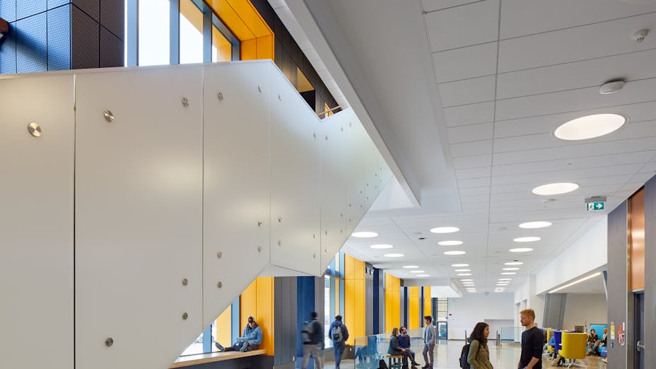 NA, Toronto Metropolitan University, Daphne Cockwell Health Sciences Complex (DCHSC), Perkins&Will, LEED® Gold- Certified, Sonar SLN 2'x8', Stone Wool Ceilings, Chicago Metallic 4500 Ultraline with 1/4" Reveal, Suspension Grid