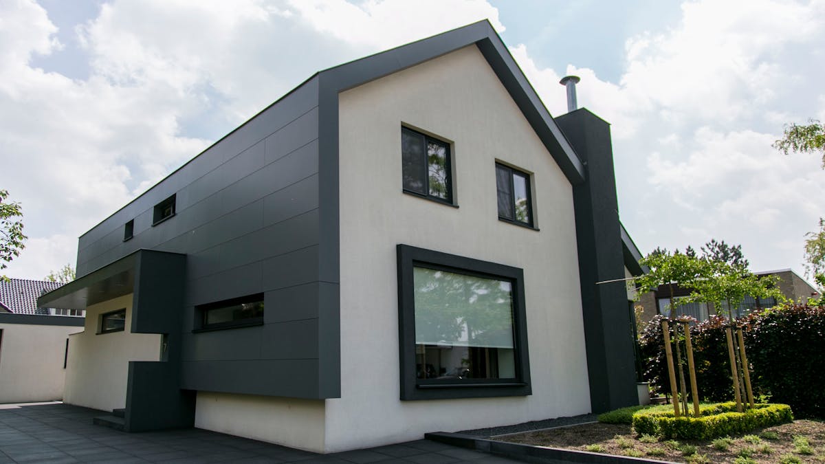 Revovation of a private house in Weert, The Netherlands with Rockpanel Colours exterior cladding.