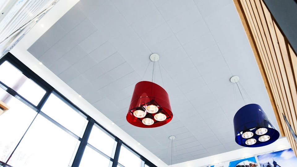 Acoustic ceiling solution: Rockfon Color-all®, A