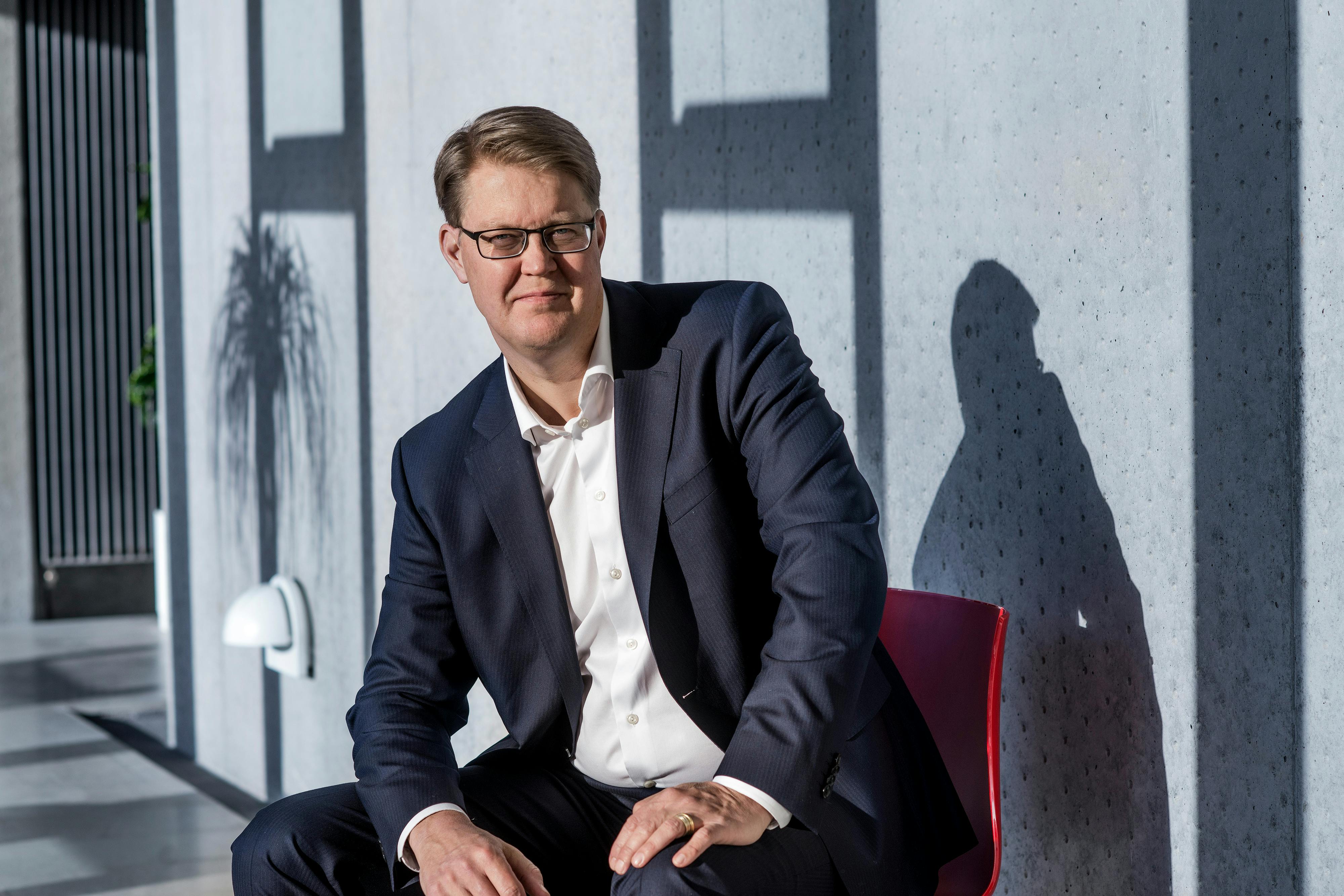 Jens Birgersson (9)
CEO, GM