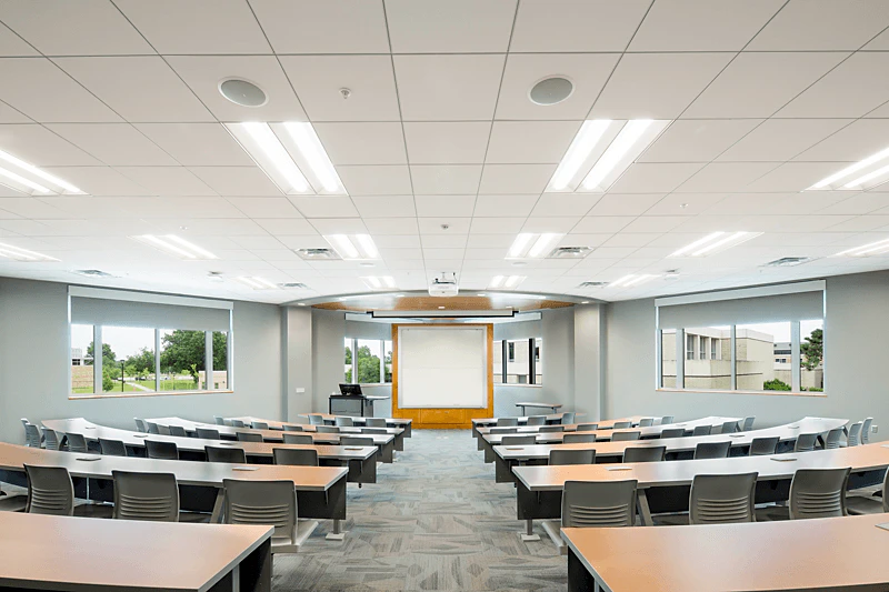 Arkansas State University HSS Building,Jonesboro,AR,USA,8361m²,AMR Architects Inc.,Arkansas State University,Curtis Construction,Robert Pepple of Pepple Photography,ROCKFON Tropic,SLN-edge,2'x2',White,Chicago Metallic Bolt Slot Ultraline 4500 HD Seismic DEF