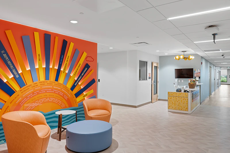NA; RF-NA; RMHC at St Joe's Women's, Tampa; FL; Hammes; Rockfon Tropic, Rockfon Color-All