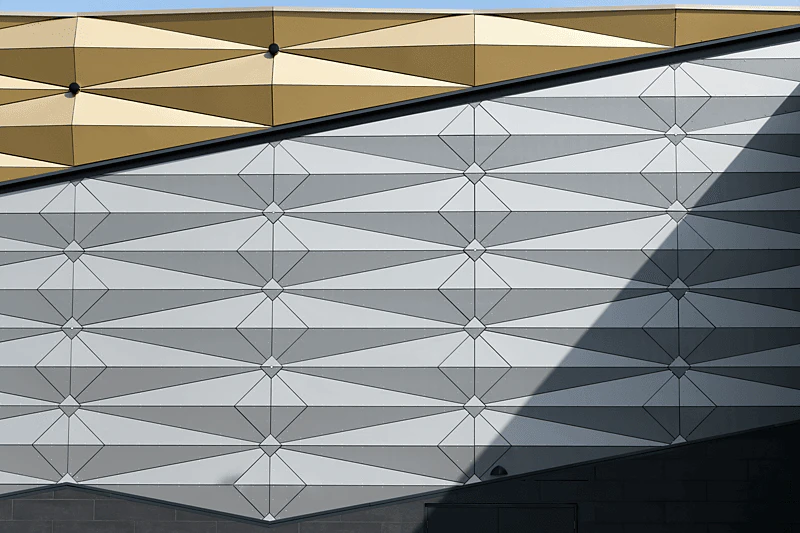 Merry Hill Case Study Rockpanel Metals Rockpanel Chameleon