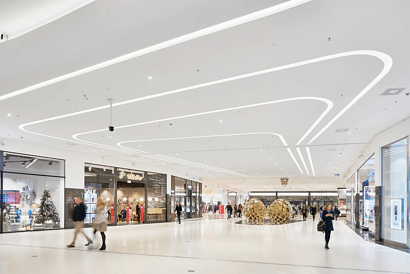 Posnania Shopping Mall,Poland,Poznan,6.000 m²,SUF-SYSTEM,Bartosz Makowski,ROCKFON Mono Acoustic,Mono Direct TE, 1200x900x40,1800x1200x40,white,Mono Ready Mix