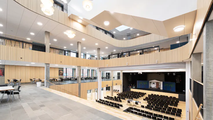 Auditorium / Concert Hall in Sct. Lbs Skole in Horsens Denmark with Rockfon Blanka E-Edge