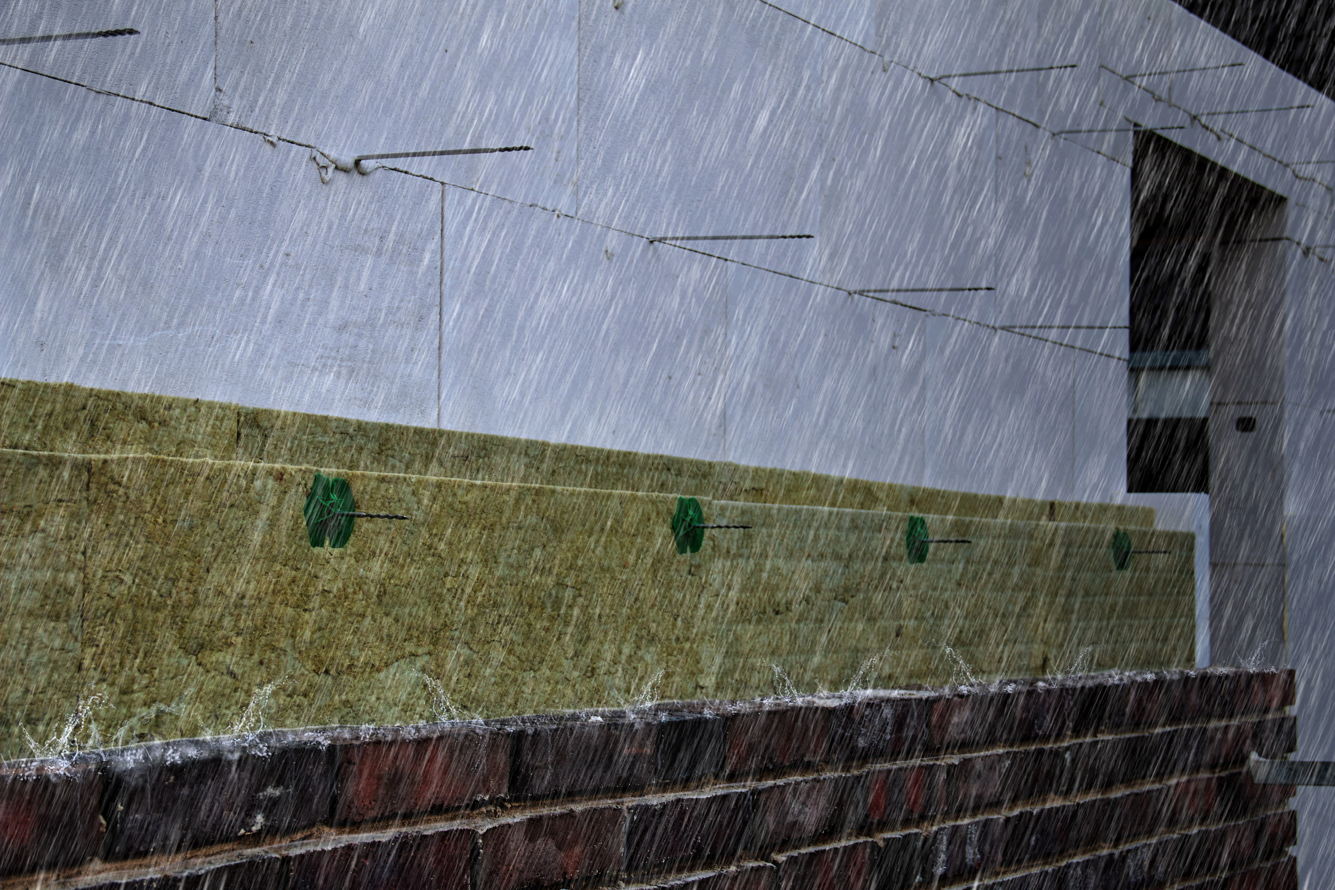 facade, outer wall, wall, rain, storm, wheater, cavity wall insulation, wheatering, exposure, kerndämmung, bewitterung, germany
