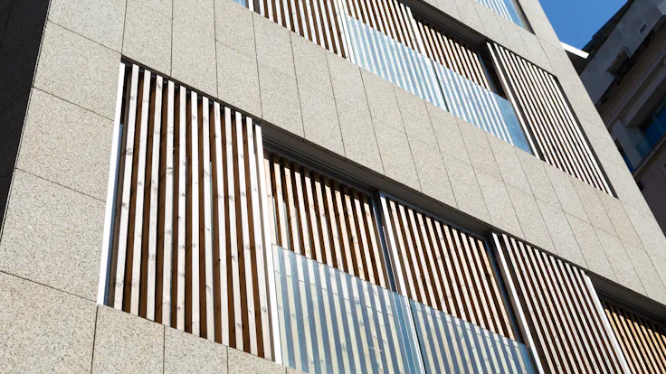 Hotel Colon Galicia de Vigo reconvertido en viviendas PassivhausREDArt silicato, Ventirock, Hotel reconverted in Multi family house