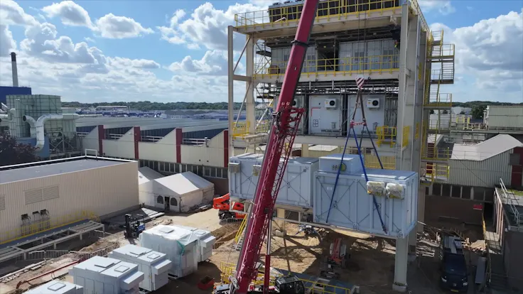 elektrische smelttechnologie, derde bouwactiviteiten, bouw van een bijgebouw, video bouwactiviteiten 3, video building activities 3, derde fase, transformatie in onze fabriek, duurzaamheid, techniek en duurzaamheid, video, screenshot, september 2025, compleet nieuwe installaties, completely new installations, roermond, rw-bnl, nl, vl, fr