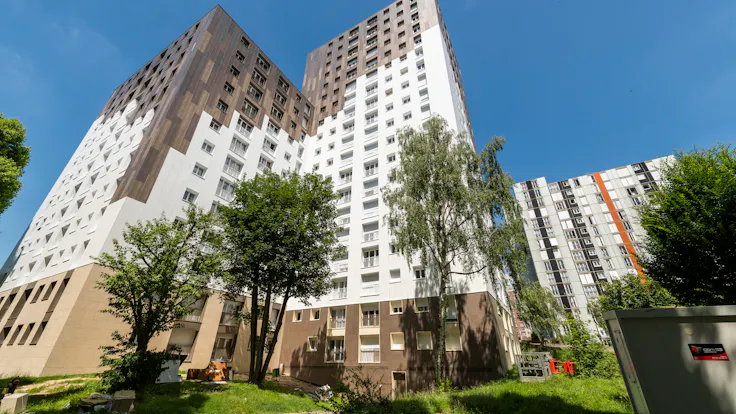 Tours Bièvre in Antony, France cladded with Rockpanel Colours and Woods facade cladding. Social housing. High rise