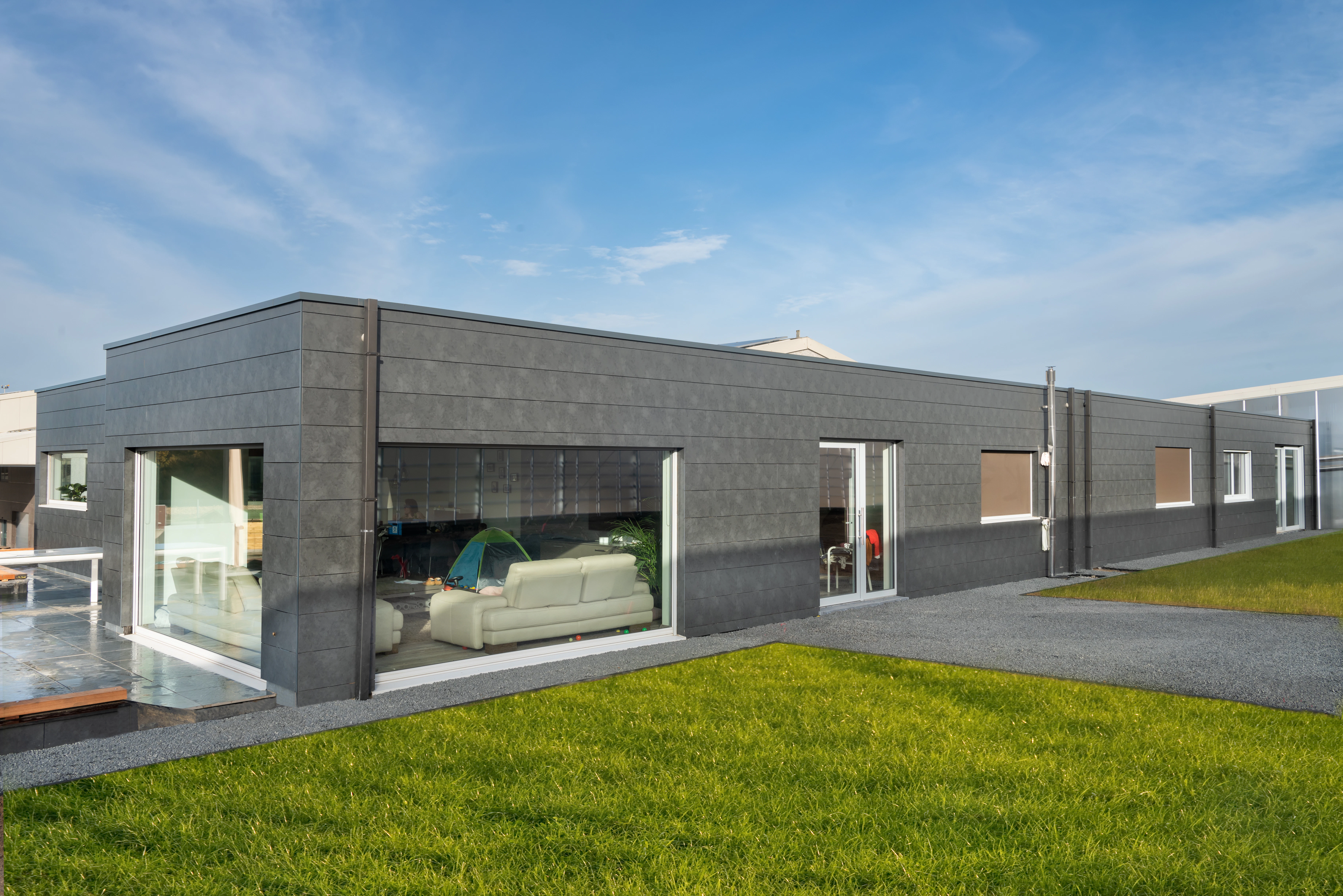 Rockpanel Case Study
Brussegem
Rockpanel Stones
Basalt Anthracite