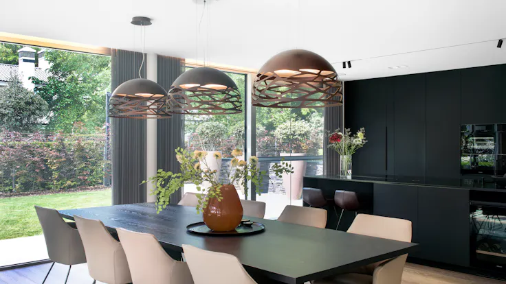 Kitchen in Villa Lanaken Belgium in Lanaken Belgium with Rockfon Mono Acoustic TE-Edge