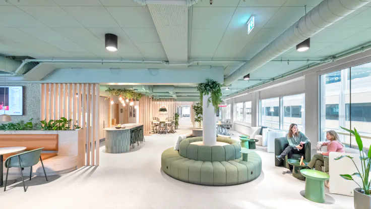 Open Plan Office in Skoeyen Atrium in Oslo Norway with Rockfon Color-all X-Edge