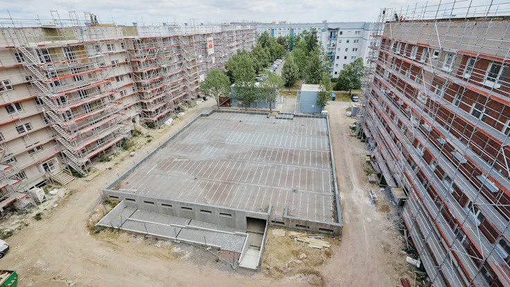 magazin, rebuild, online-magazin, top 5 sanierungen, ROCKWOOL sanierungsprojekte, top 5 sanierungsprojekte, aufstockungen, aufgestockt und ausgezeichnet, sanierungsobjekte, plattenbau, plattenbau leipzig, leipzig, germany
