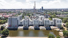 20260831 RW-CEE PHO case study Przystań Reymonta Wrocław, prawa full-use 2