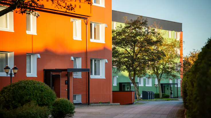 The Maasniel school project in Roermond, The Netherlands wth Rockpanel Brilliant & Woods exterior cladding.