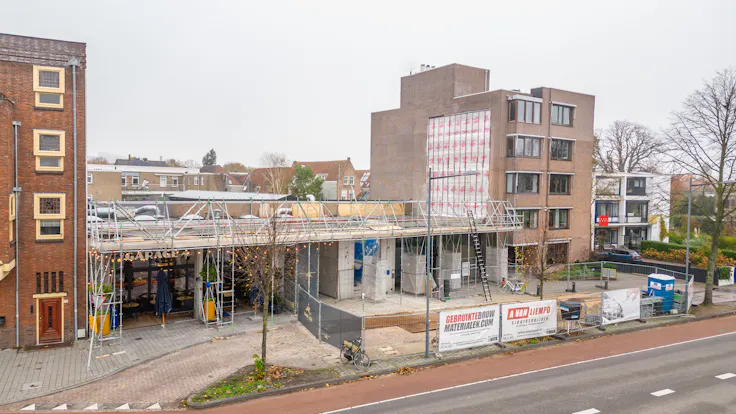 Project building on top of excising building Den Bosch The Netherlands