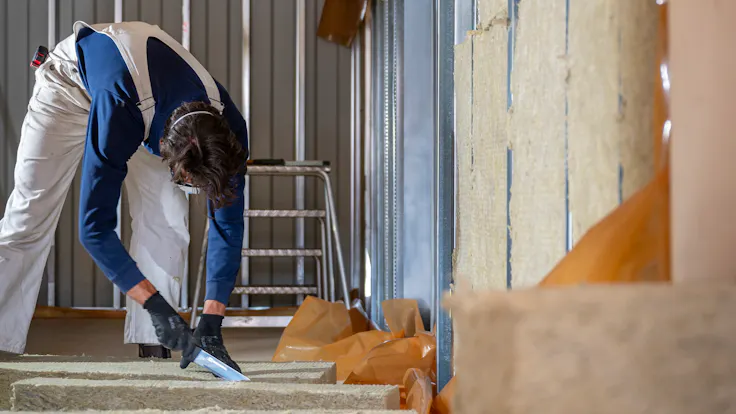 I samarbejde med SAGA Space Architects har ROCKWOOL bidraget til udviklingen af et månehabitat, der er blevet indviet som en del af den Europæiske Rumorganisation (ESA)’s LUNA-facilitet i Köln.