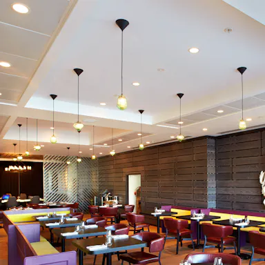 Mondrian Hotel, UK, South bank, London, Design Research Studio with Tom Dixon, Mondrian Hotel - Morgans Group, Panarc Interior Solutions, Tom Dixon, Peter Smith - Newbury Smith Photography, Mono, White