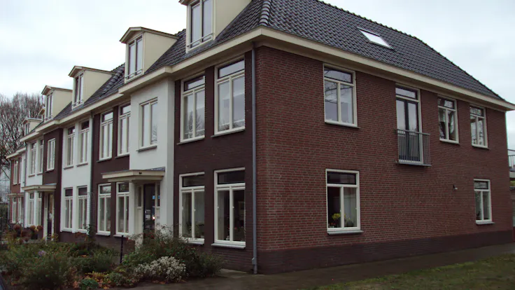 Rockpanel applications along the roofline and other detailing