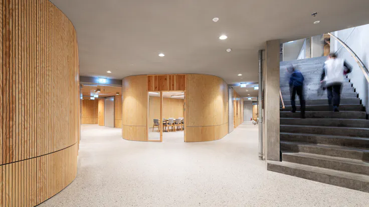 DK, Copenhagen, Kalvebod fælled skole, Lundgaard & Tranberg Arkitekter, School, Rockfon Mono Acoustic, grey