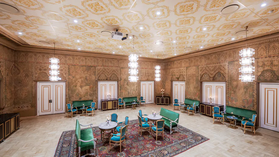 Historiske og tradisjonsrike Hotel Bristol