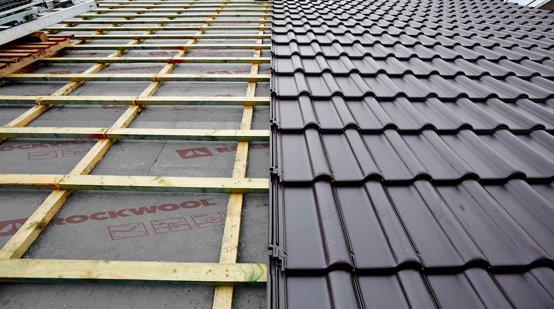 product, pitched roof, above the rafters, aufsparrendämmung, aufsparren, schrägdach, dach, masterrock, graue kaschierung, germany