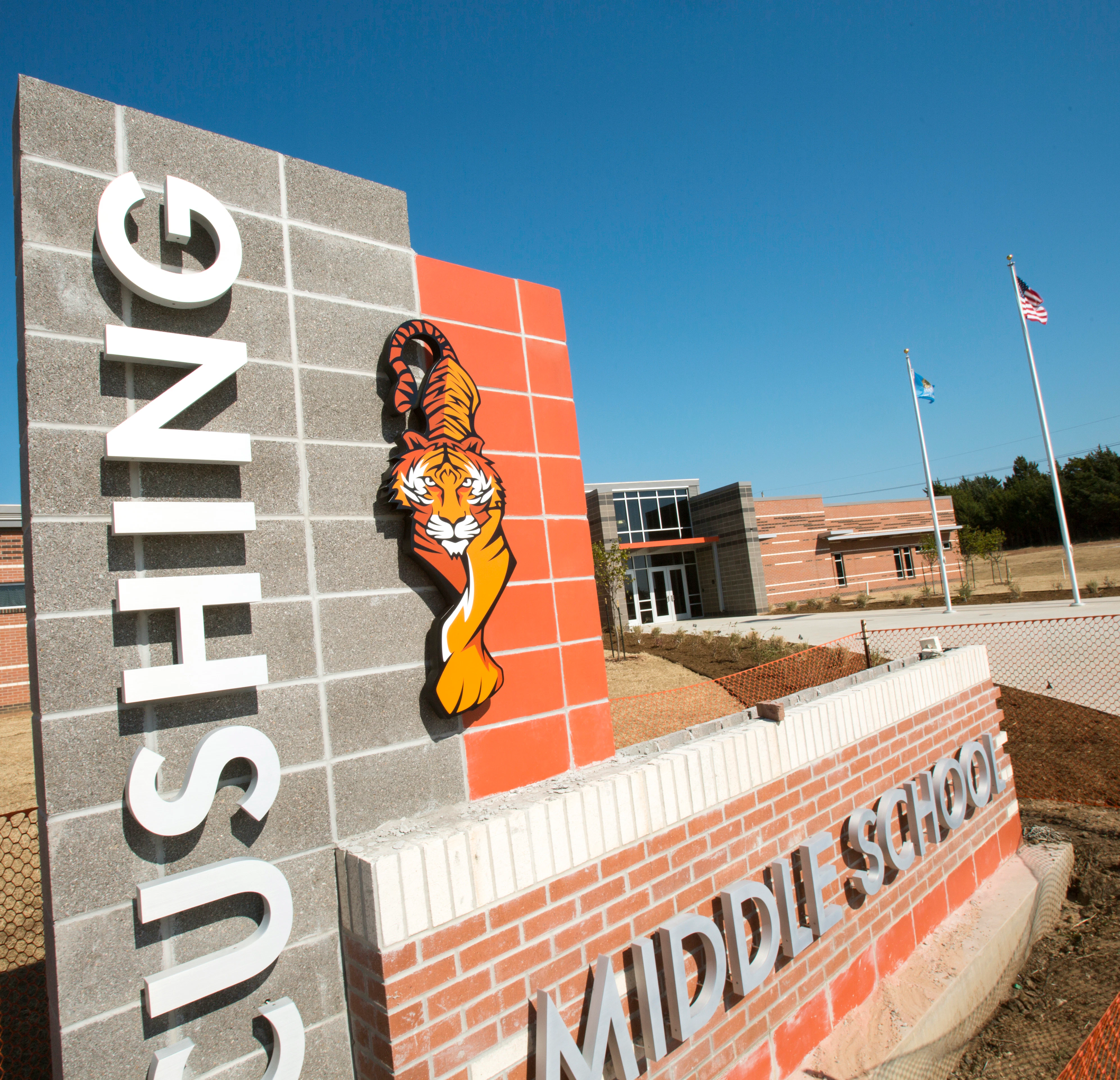 Cushing Middle School and High School Fieldhouse, Cushing School District, Boynton Williams & Associates (BWA), R.L.S. Construction, LLC,exterior