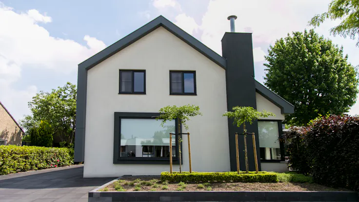 Revovation of a private house in Weert, The Netherlands with Rockpanel Colours exterior cladding.