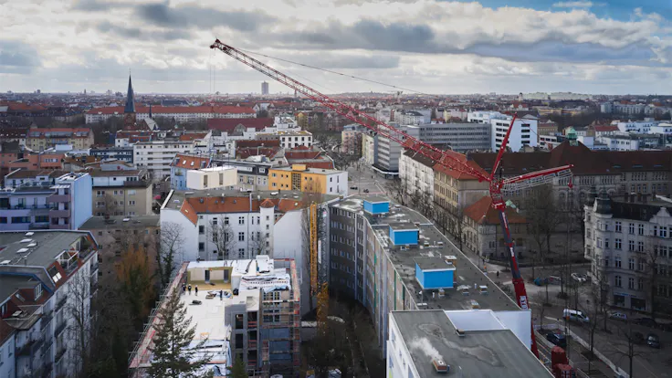 reference, referenz, holzmodulbau, wooden modular construction, neubau, new building, brandschutz, firesafety, fireproof, conlit, rw 800, HVAC insulation, rohrdämmung, pipe insulation, serial construction, serielles bauen, germany, presse, press