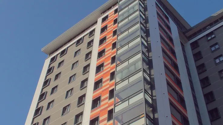 Refurbishment three high-rise residential towers, The Crofts in Birmingham, United Kingdom with Rockpanel Colours in FS-Xtra grade