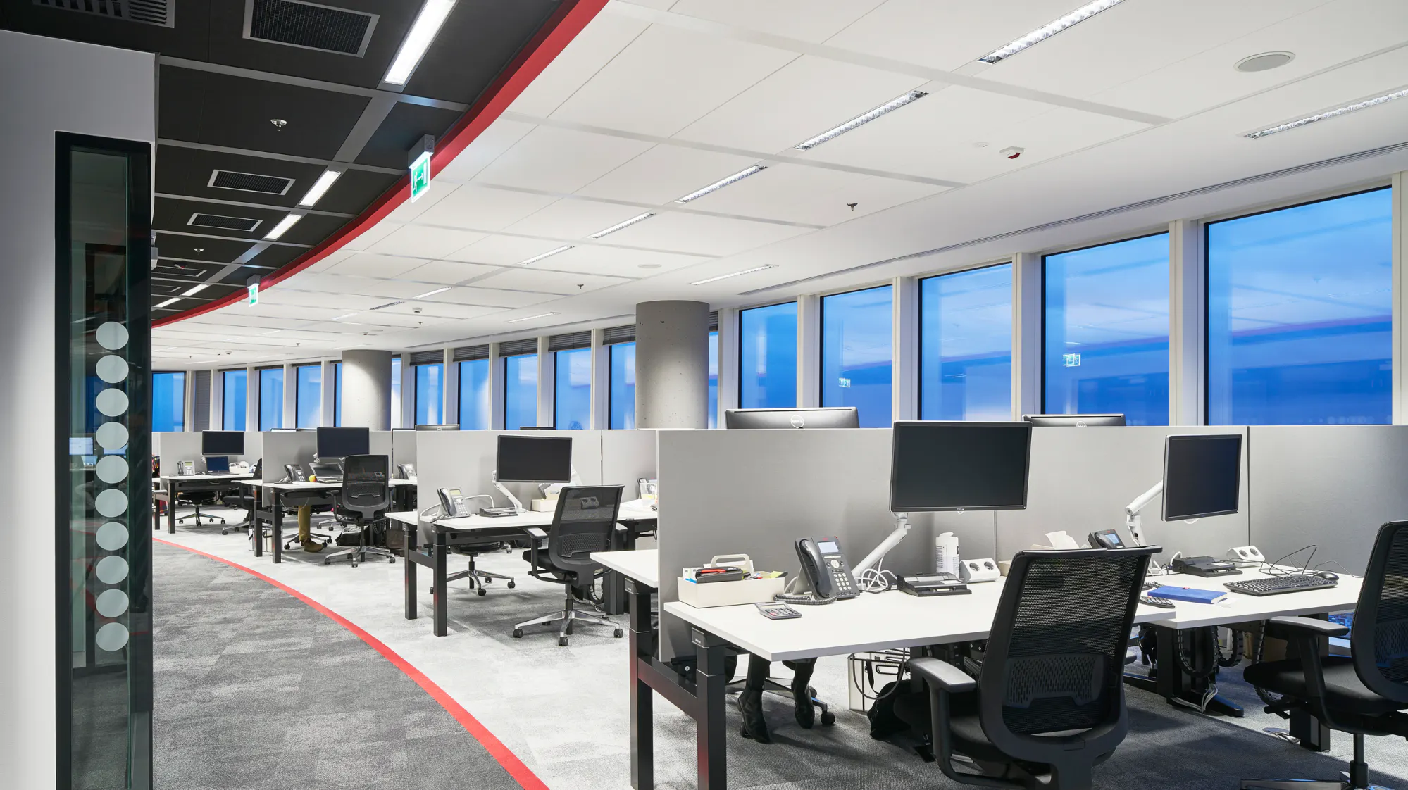 Rockfon® System Bandraster Dznl/AEX