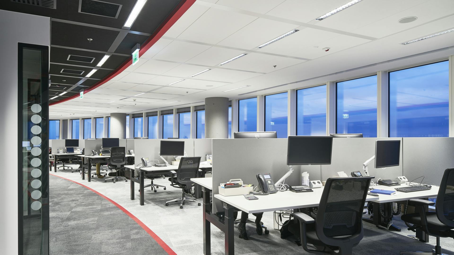 Rockfon® System Bandraster Dznl/AEX